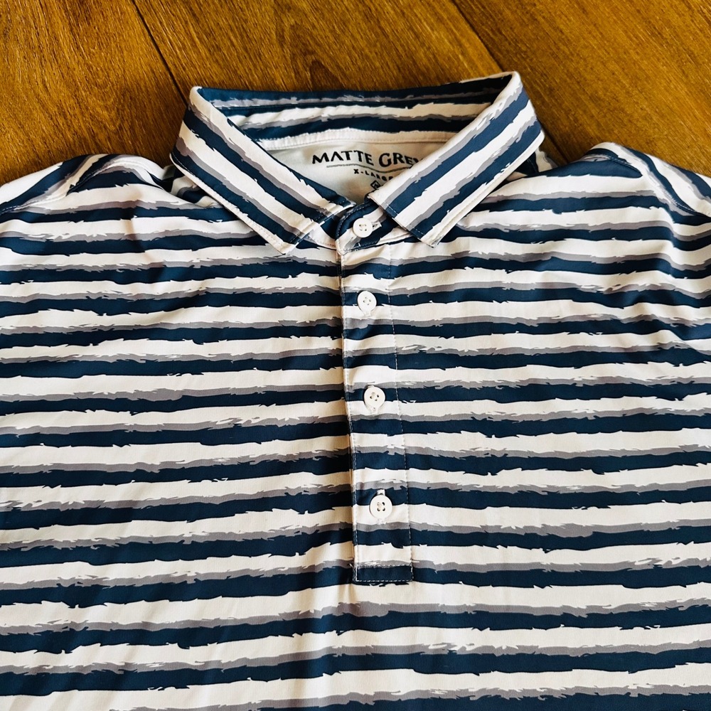 Matte Grey Mens XL Blue Grey Brushstroke Striped Performance Golf Polo Shirt